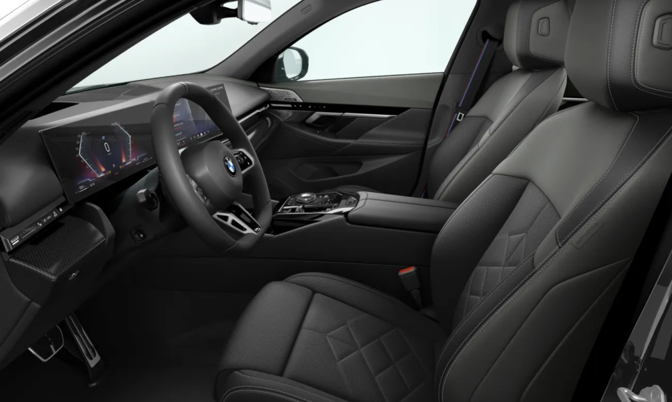 BMW 540d TOURING xDrive Msport | skladem | nové české auto | byznys naftové kombi | černá s černou kůží | maximální výbava | VIP sleva  nákup online | AUTOiBUY.com